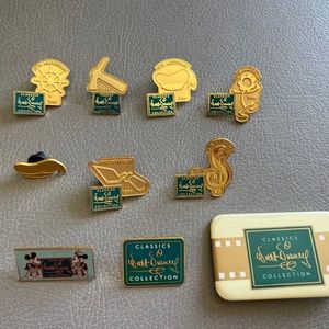 Disney Pins (lot of 10)